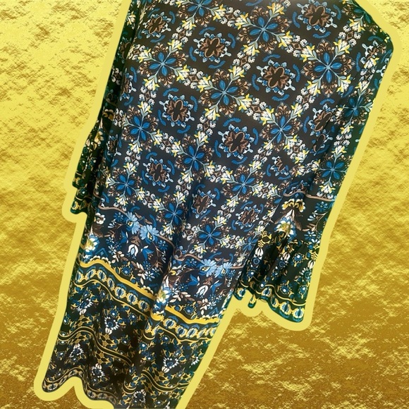 Maggy London Blue Kaleidoscope Paisley Print Bell Sleeve Shift Dress Size 8 - Picture 13 of 14